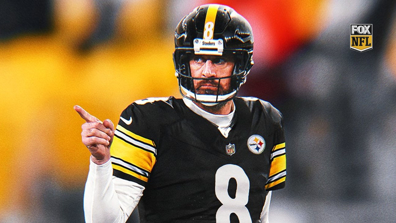 Aaron Rodgers in a Pittsburgh Steelers uniform pointing during a game