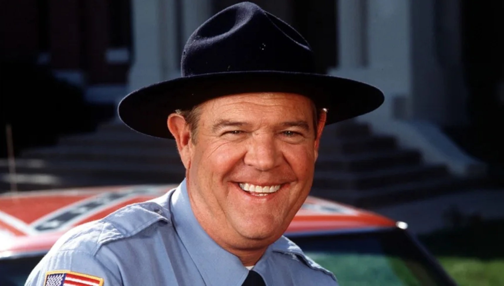 Fans burn rubber in front of Cooter’s Place in honor of Richard Hurst