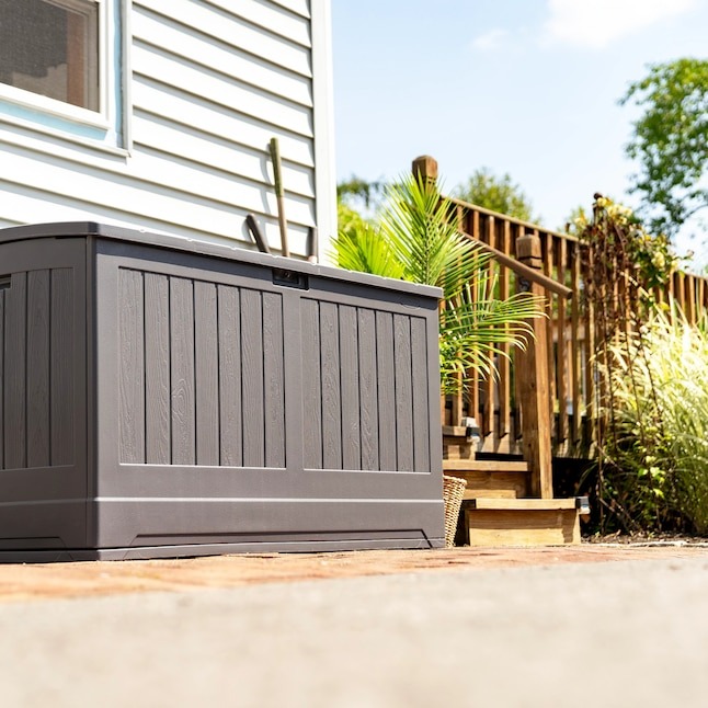 Rubbermaid 200-Gallon Storage Shed (Hide Your Secrets, Not Your Shame)