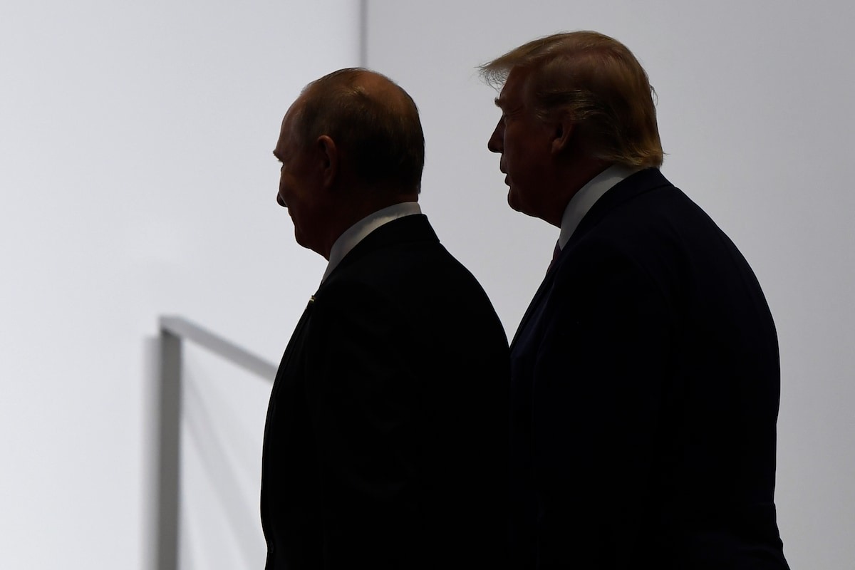 Silhouetted image of Donald Trump and Vladimir Putin walking side-by-side